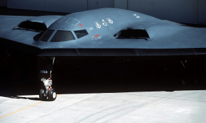 美军天塌了，我国专家发现B-21秘密，隐身神话被中国提前打破