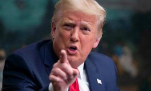 突发！特朗普开辟三条战线，美军扣押俄油轮，中国不再忍气吞声！