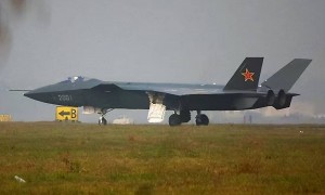 全球独一无二！中国把五代机当“过气网红”，F-22和F-35都没能达到这高度