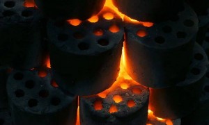 农民日报：河北农村取暖问题，不能再耽搁了