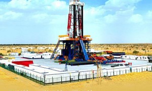 万米以下、200℃以上！中国如何在新疆钻出一个“地下珠峰”